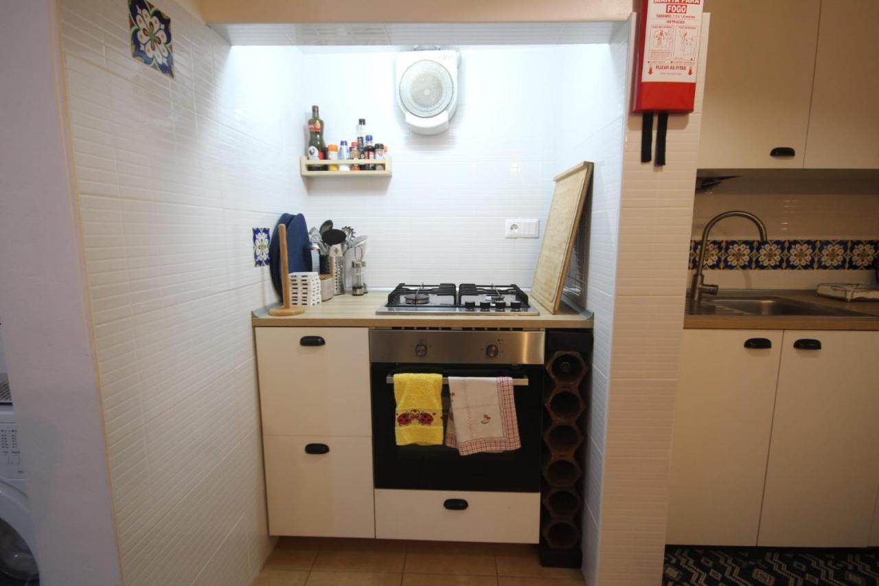 Nautic M1 R2 - Classy & Cozy Double Room With Shared Bathroom In Marques Pombal Lisbon Exterior photo