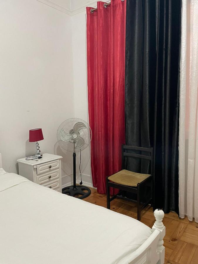 Nautic M1 R2 - Classy & Cozy Double Room With Shared Bathroom In Marques Pombal Lisbon Exterior photo